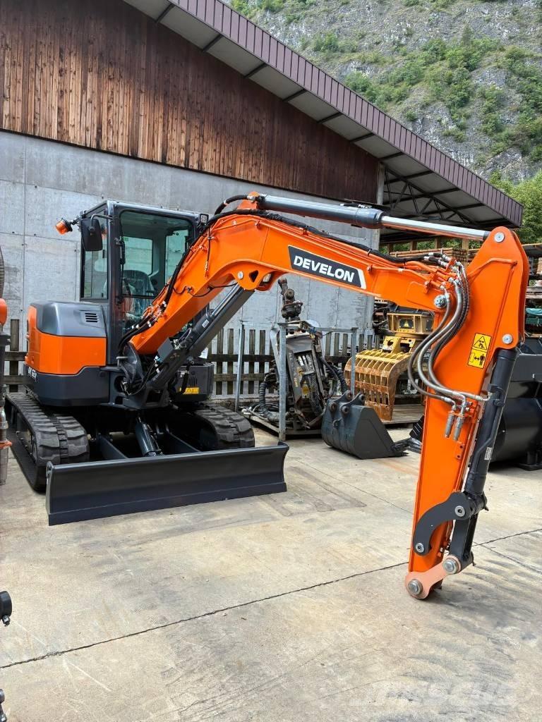 Develon DX 62 R-7 Mini ekskavatörler, 7 tona dek