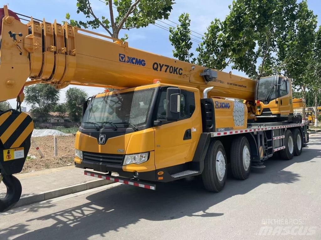 XCMG QY70KC Yol-Arazi Tipi Vinçler (AT)