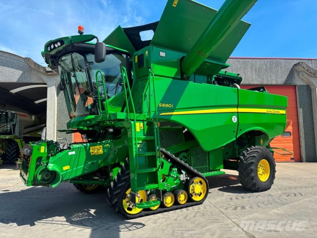 John Deere S 690 i Biçerdöverler