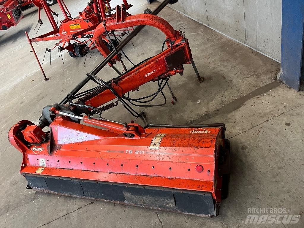 Kuhn TB 211 Hasat makineleri