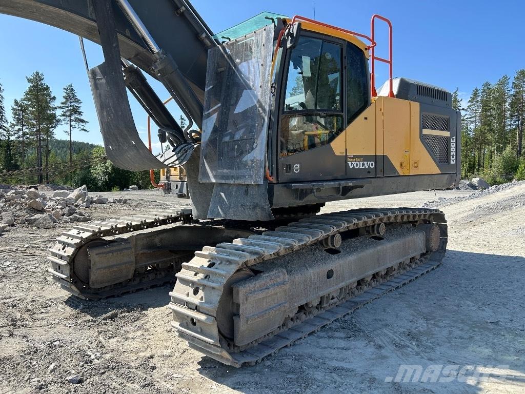 Volvo EC 380 EL Paletli ekskavatörler