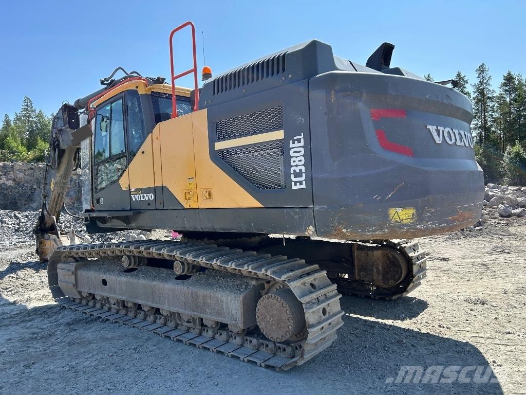 Volvo EC 380 EL Paletli ekskavatörler