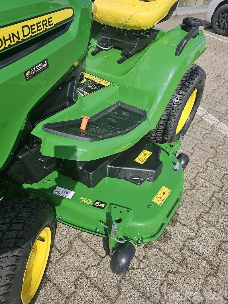 John Deere X590 Çayir biçme makinalari