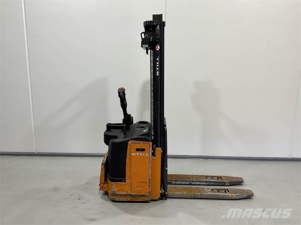 Still EFGV S14 Akülü depo ekipmanları