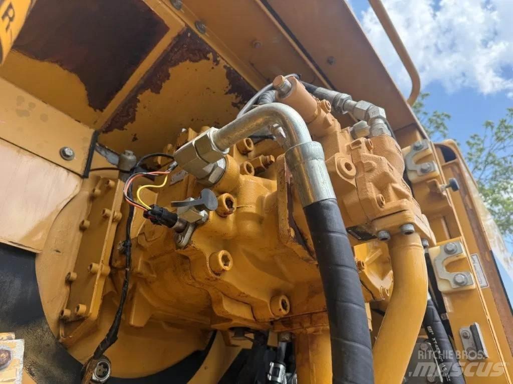 CAT 345DL Paletli ekskavatörler