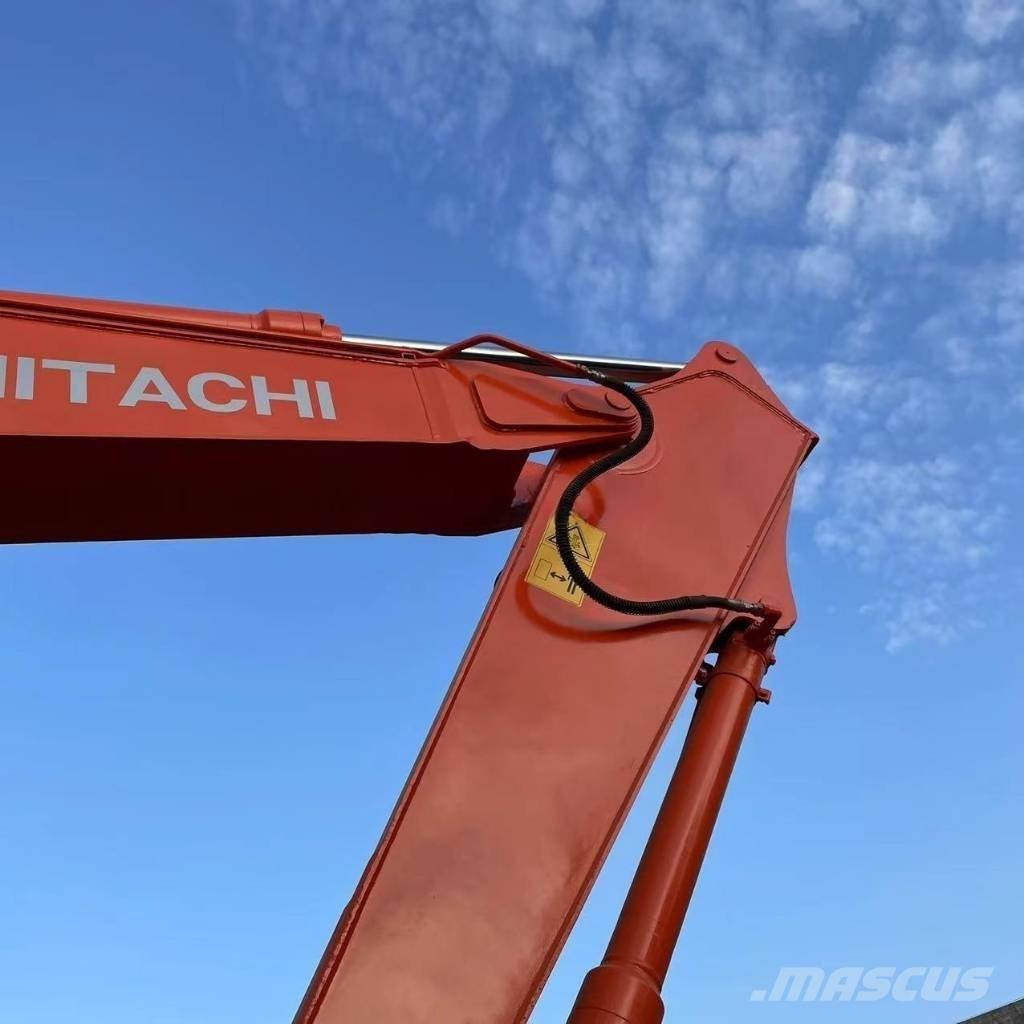 Hitachi ZX200 Paletli ekskavatörler