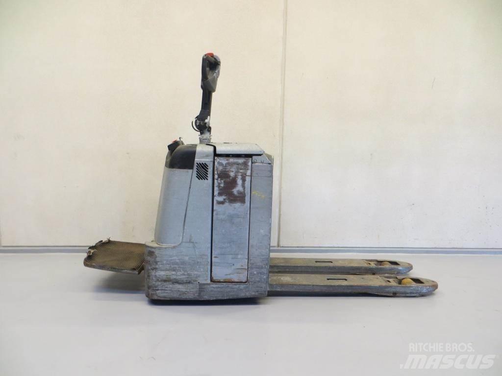 BT LPE240/8 Düsük seviye platformu