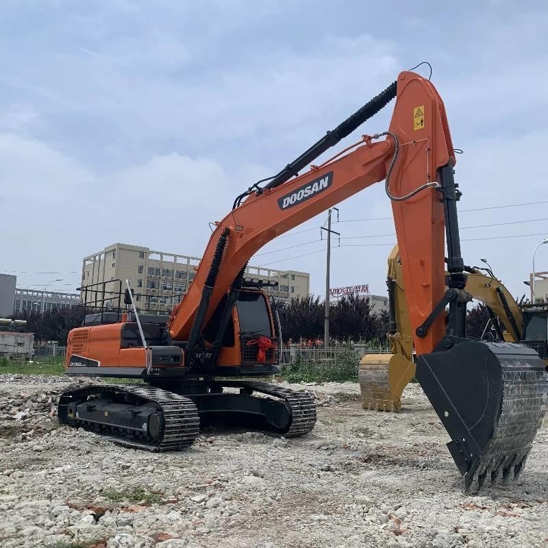 Doosan DX 300 Paletli ekskavatörler