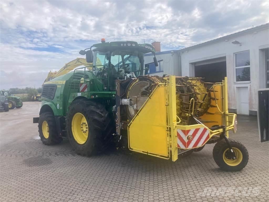 John Deere 9900i Kendi yürür silaj makinalari