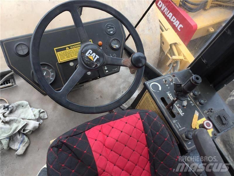 CAT CS-583C Tek tamburlu silindirler