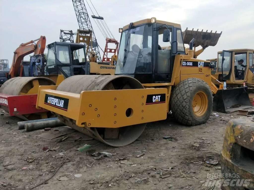 CAT CS-583C Tek tamburlu silindirler