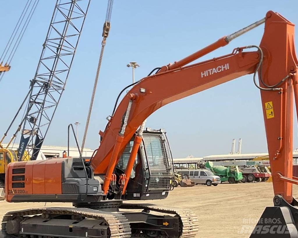 Hitachi ZX220 LC Paletli ekskavatörler