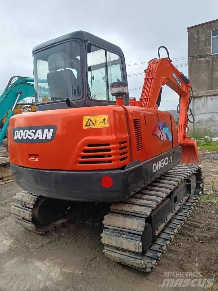 Doosan DH 60 Mini ekskavatörler, 7 tona dek