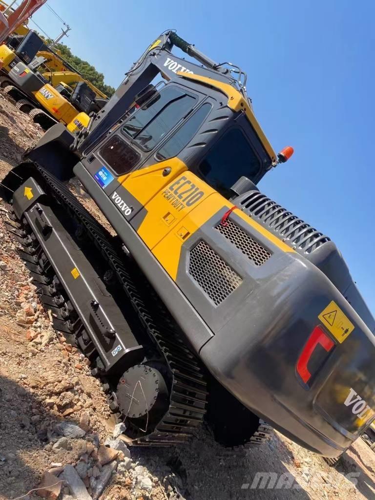Volvo EC 210 D Paletli ekskavatörler