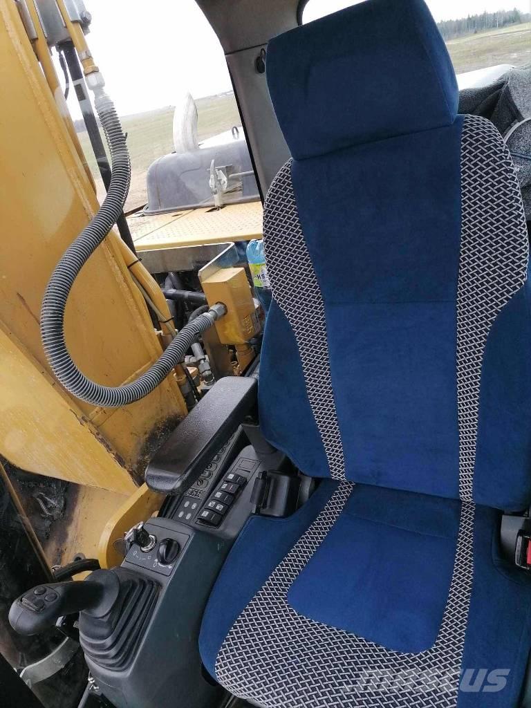 CAT 319 D L Paletli ekskavatörler