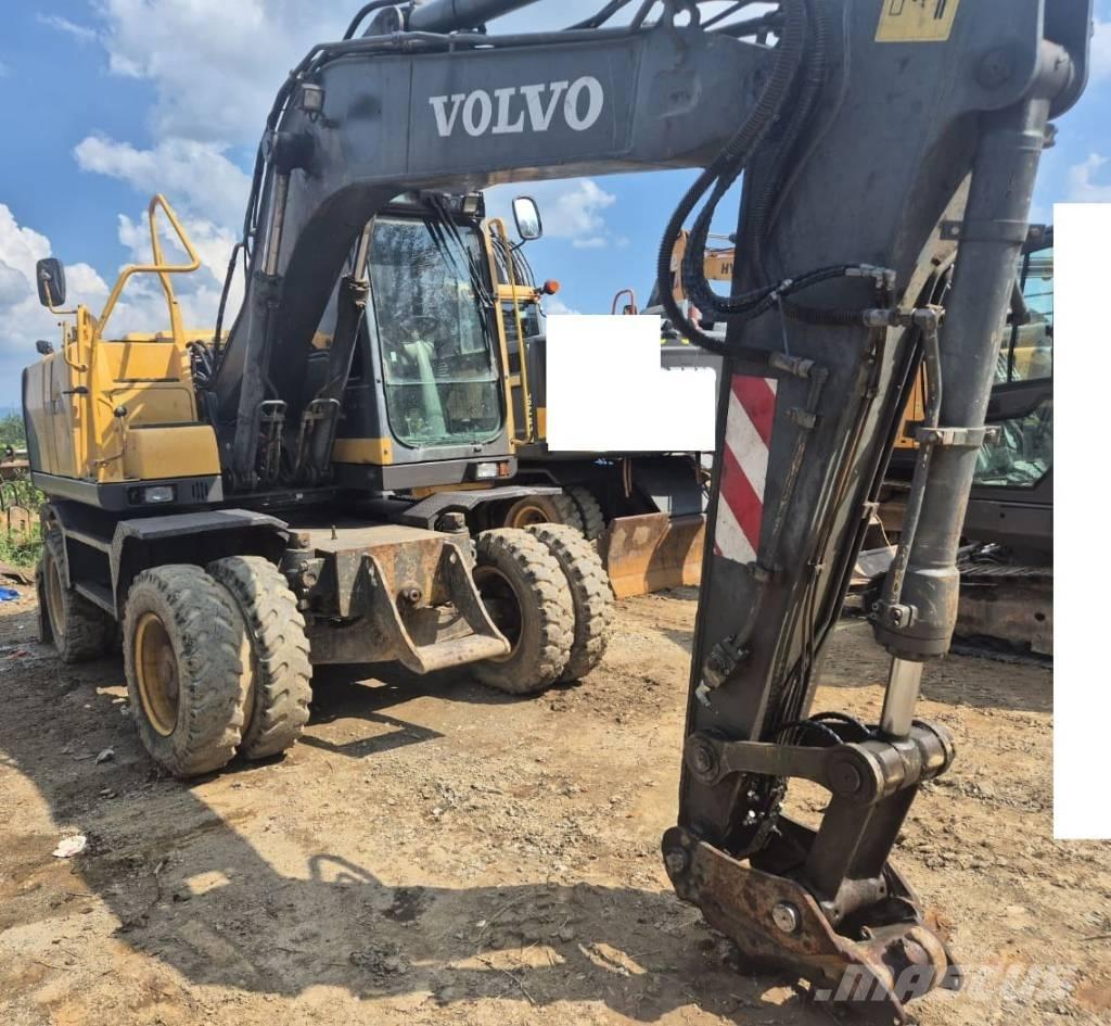 Volvo EW 145 Lastik tekerli ekskavatörler