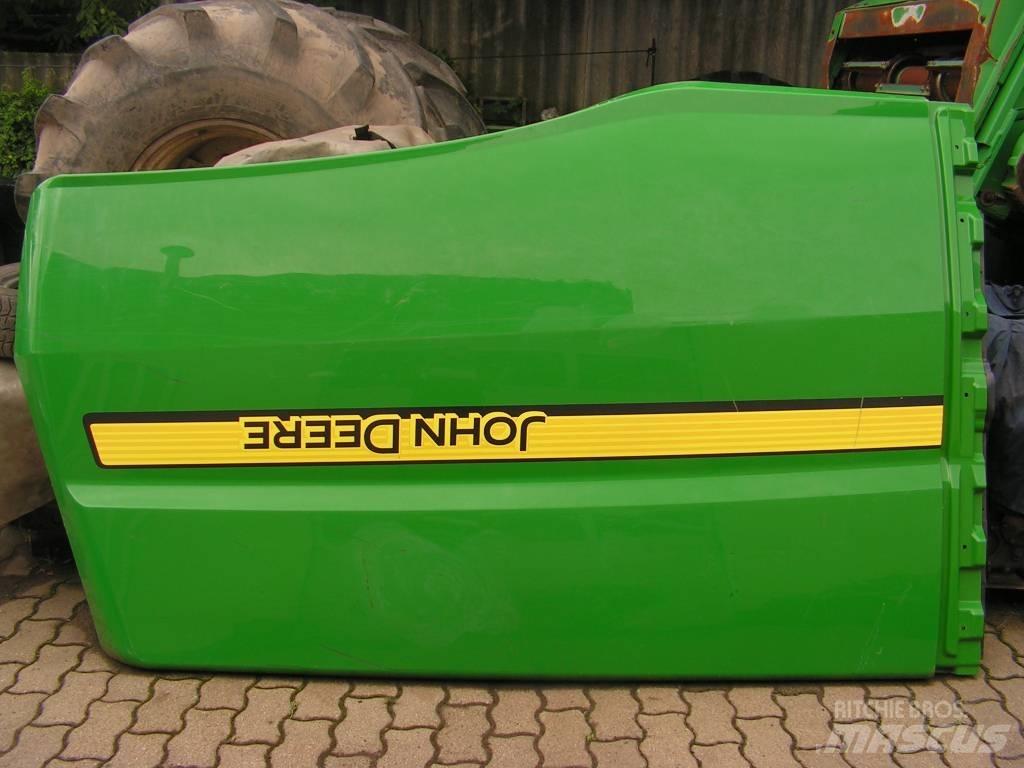 John Deere T 660 Saseler