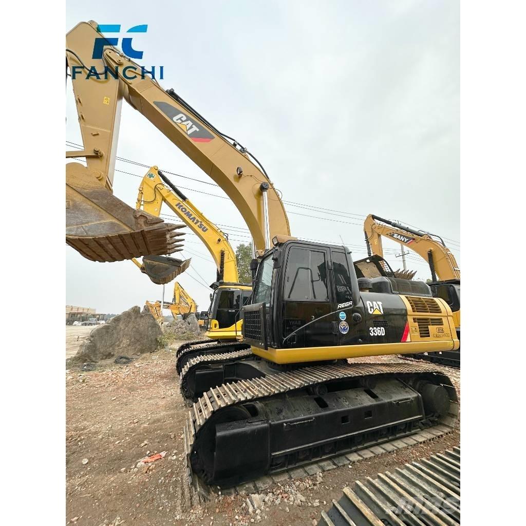 CAT 336d2 Paletli ekskavatörler