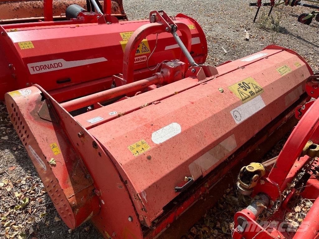 Maschio Tornado 280 Hasat makineleri