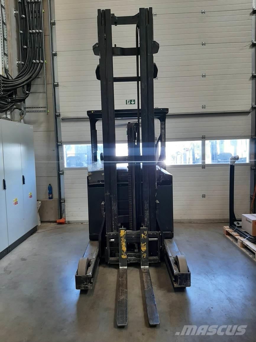 Yale MR16H Reach truck - depo içi istif araçları
