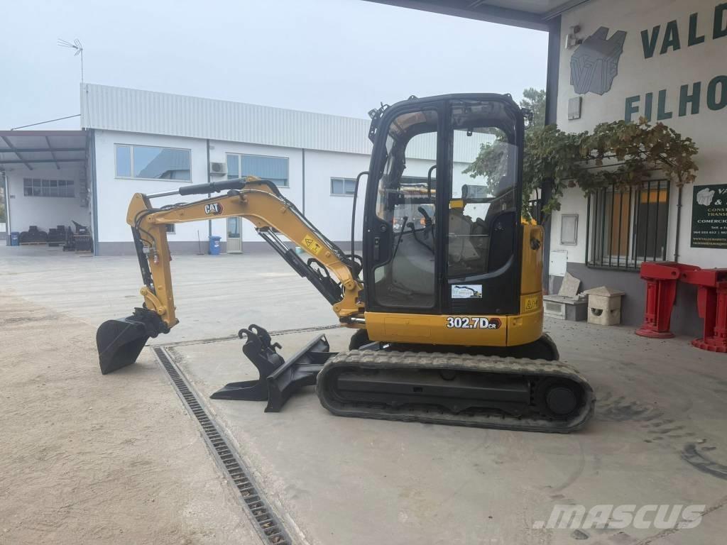 CAT 302.7 D CR Mini ekskavatörler, 7 tona dek