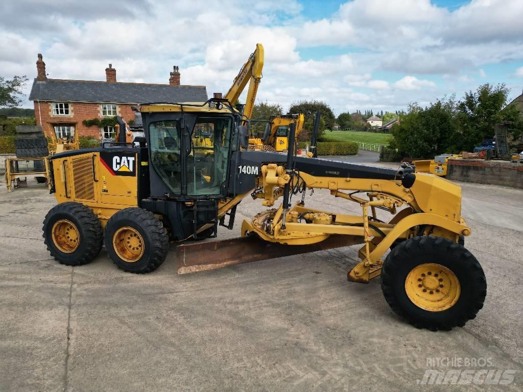 CAT 140 M Greyderler