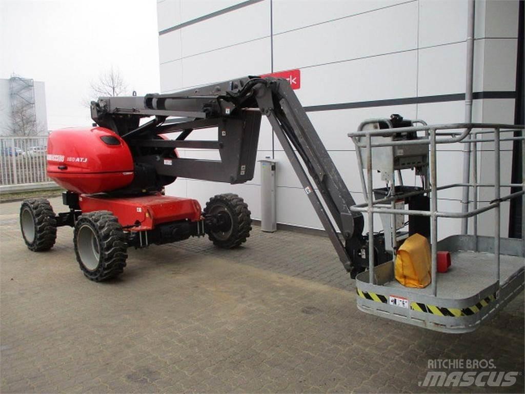 Manitou 160ATJ Körüklü personel platformları