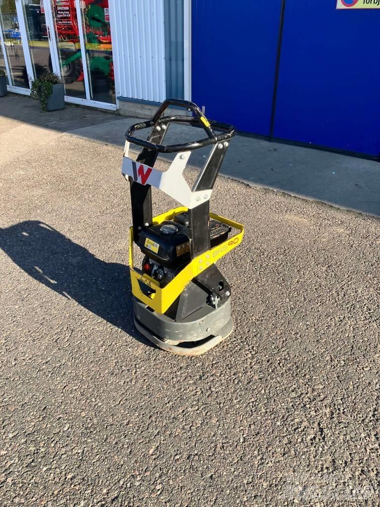 Wacker Neuson BRS 90 Kompaktörler