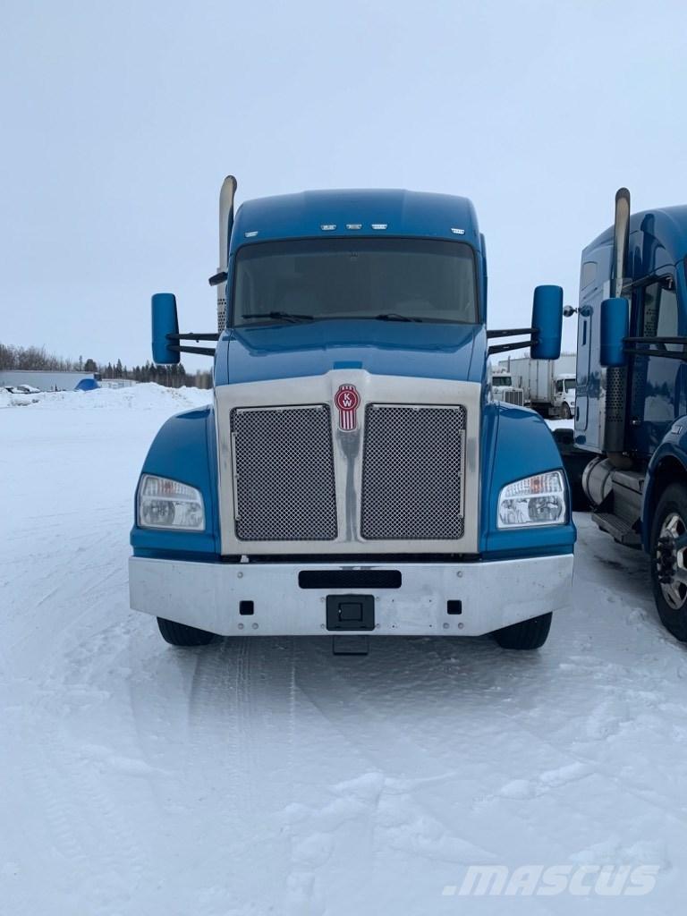 Kenworth T-880 Çekiciler