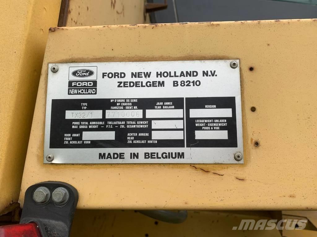 New Holland TX 32 Biçerdöverler