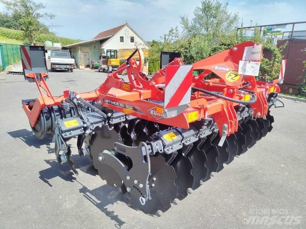 Kuhn OPTIMER XL 300 Tirmiklar