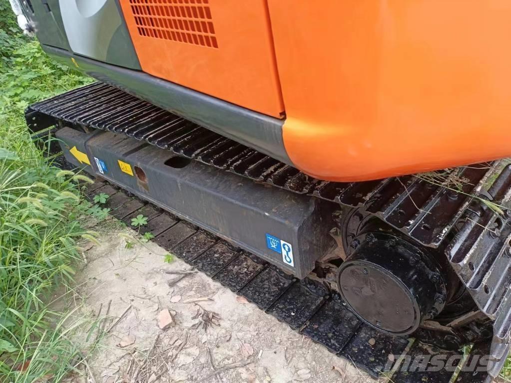 Hitachi ZX70 Mini ekskavatörler, 7 tona dek