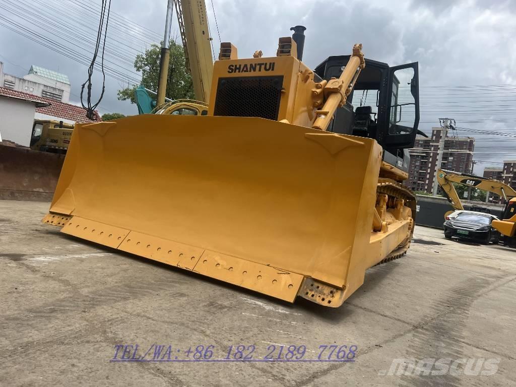 Shantui SD 32 Paletli dozerler