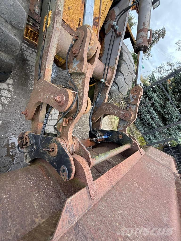 Volvo L 120 Tekerlekli yükleyiciler