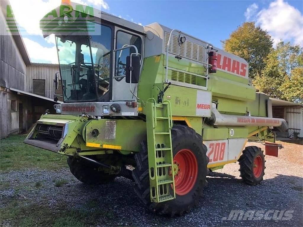 CLAAS mega 208 Biçerdöverler