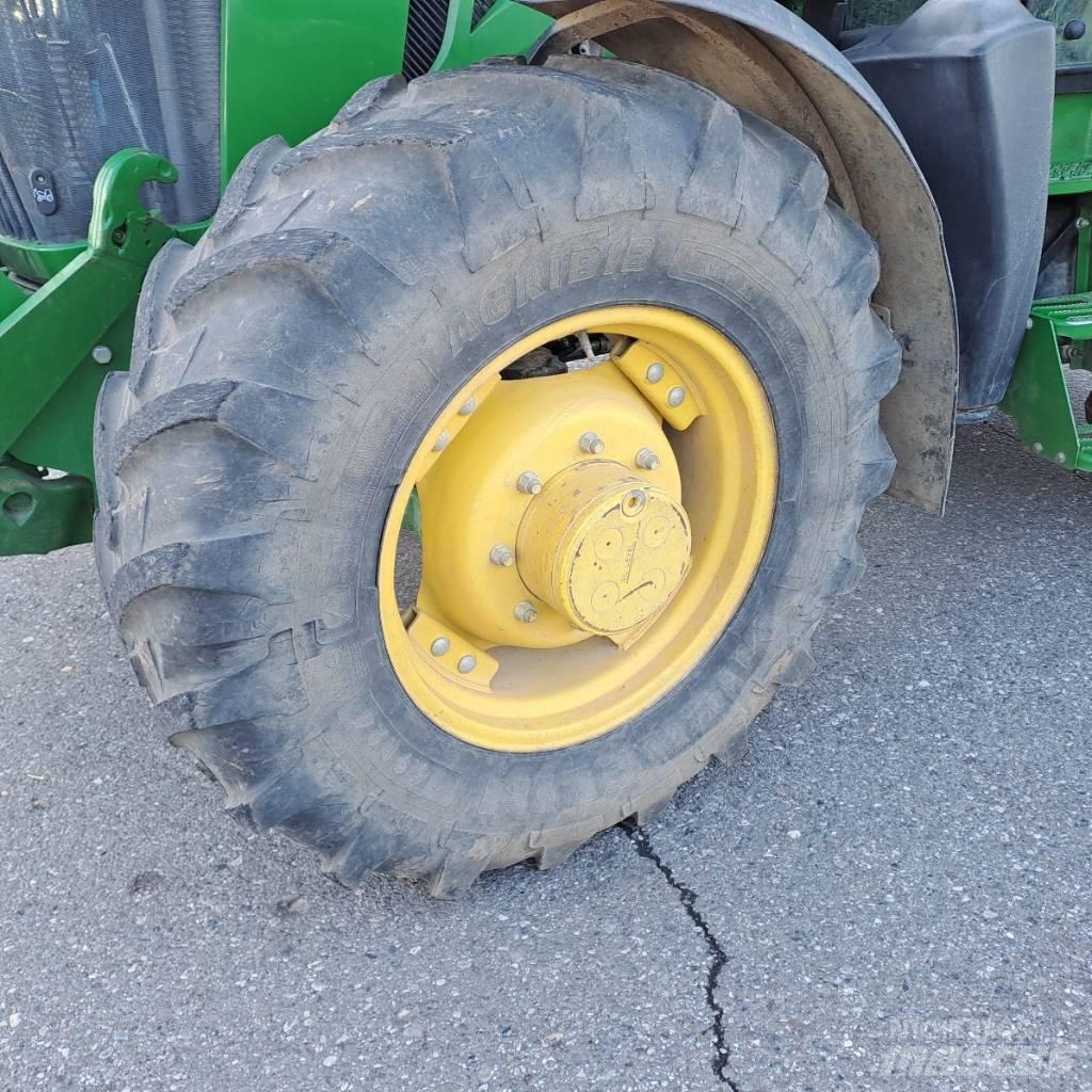 John Deere 5125R Traktörler