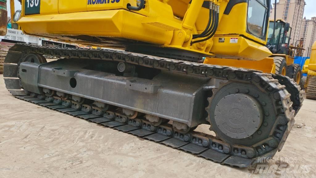 Komatsu PC130-7 Paletli ekskavatörler