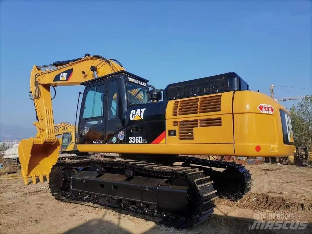 CAT 336 D L Paletli ekskavatörler