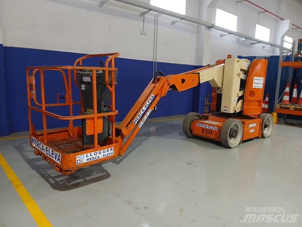 JLG E 300 AJ Körüklü personel platformları