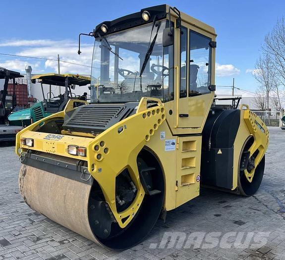 Bomag BW 161 AD-4 Çift tamburlu silindirler