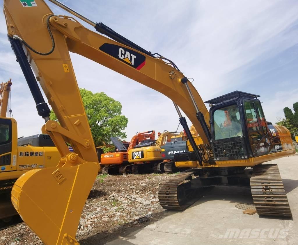 CAT 325 D Paletli ekskavatörler