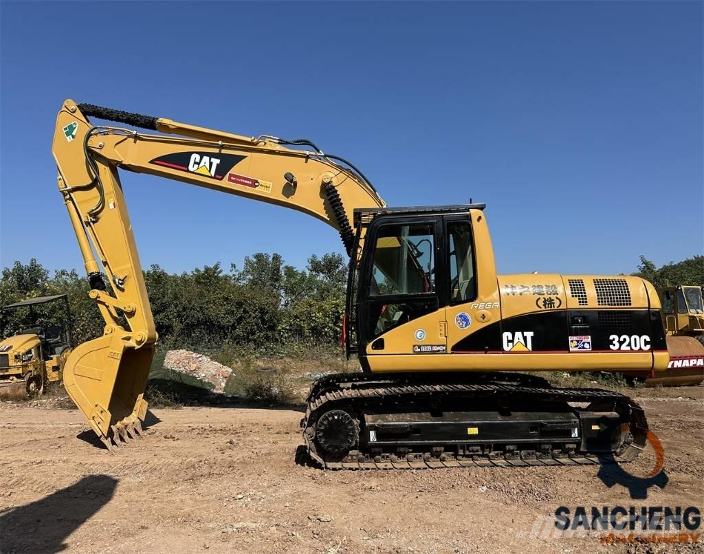 CAT 320 C Paletli ekskavatörler