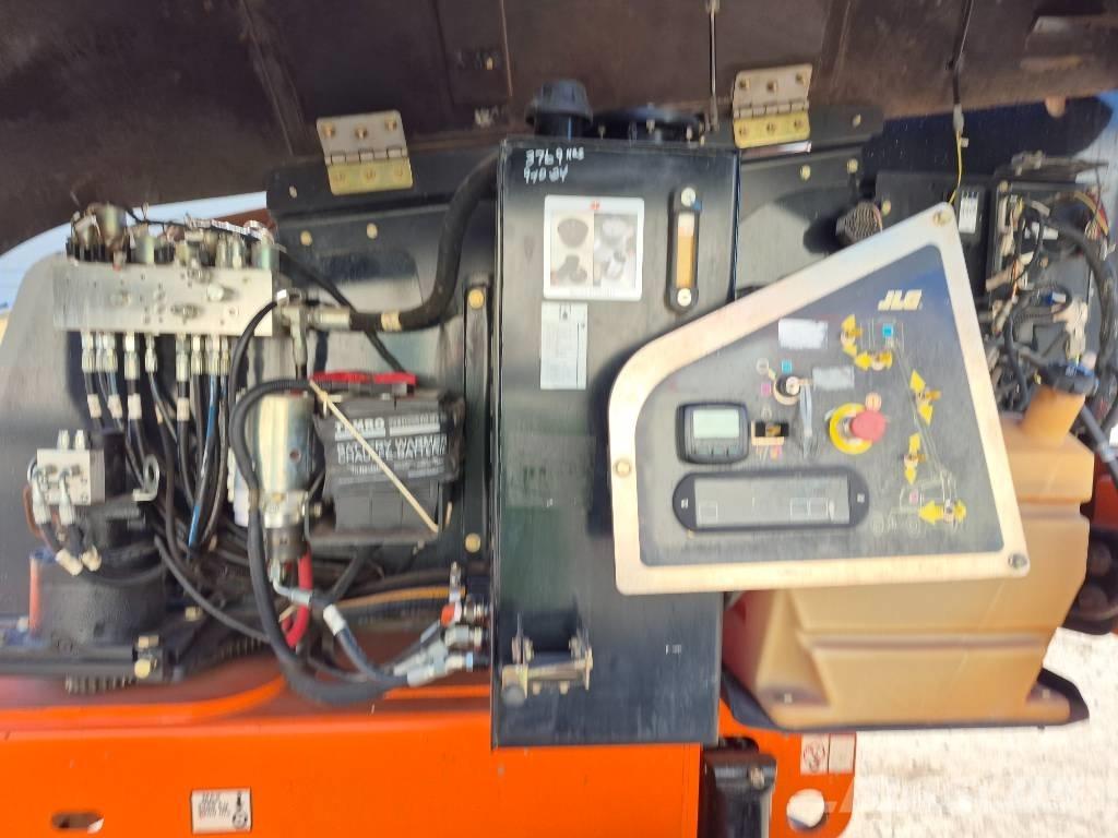 JLG 400 S Teleskopik personel platformları