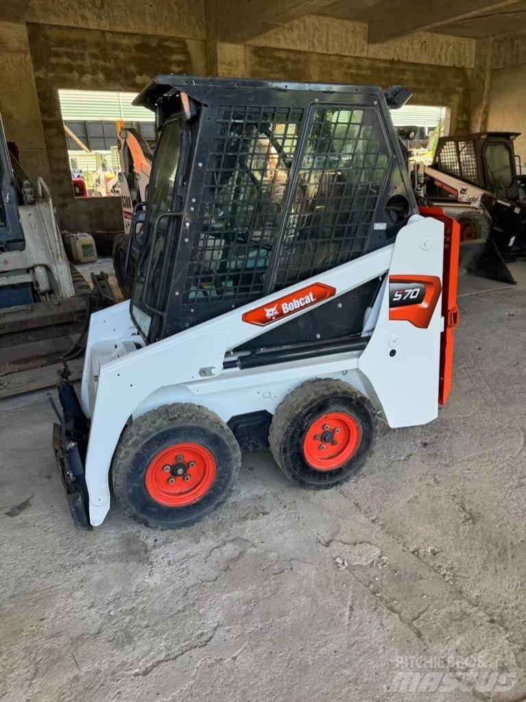 Bobcat S 70 Skid steer loderler