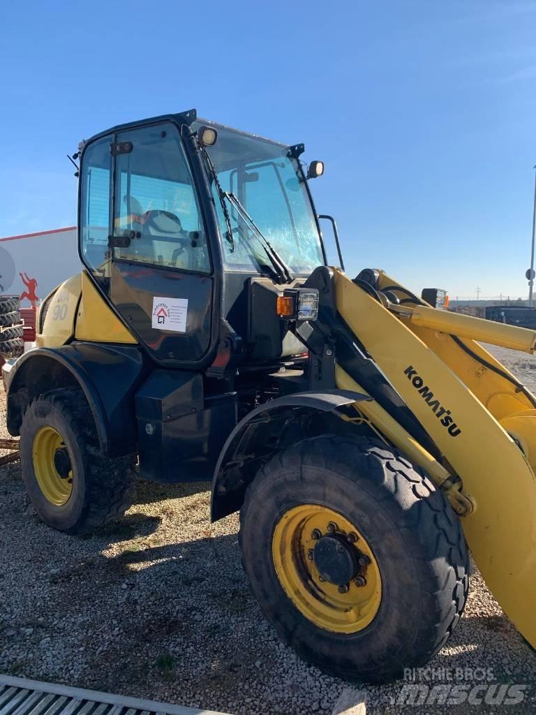 Komatsu WA 90-6 Tekerlekli yükleyiciler