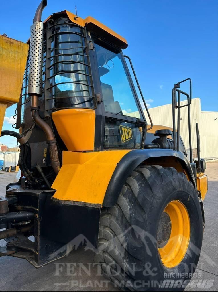 JCB 714 Belden kirma kaya kamyonu