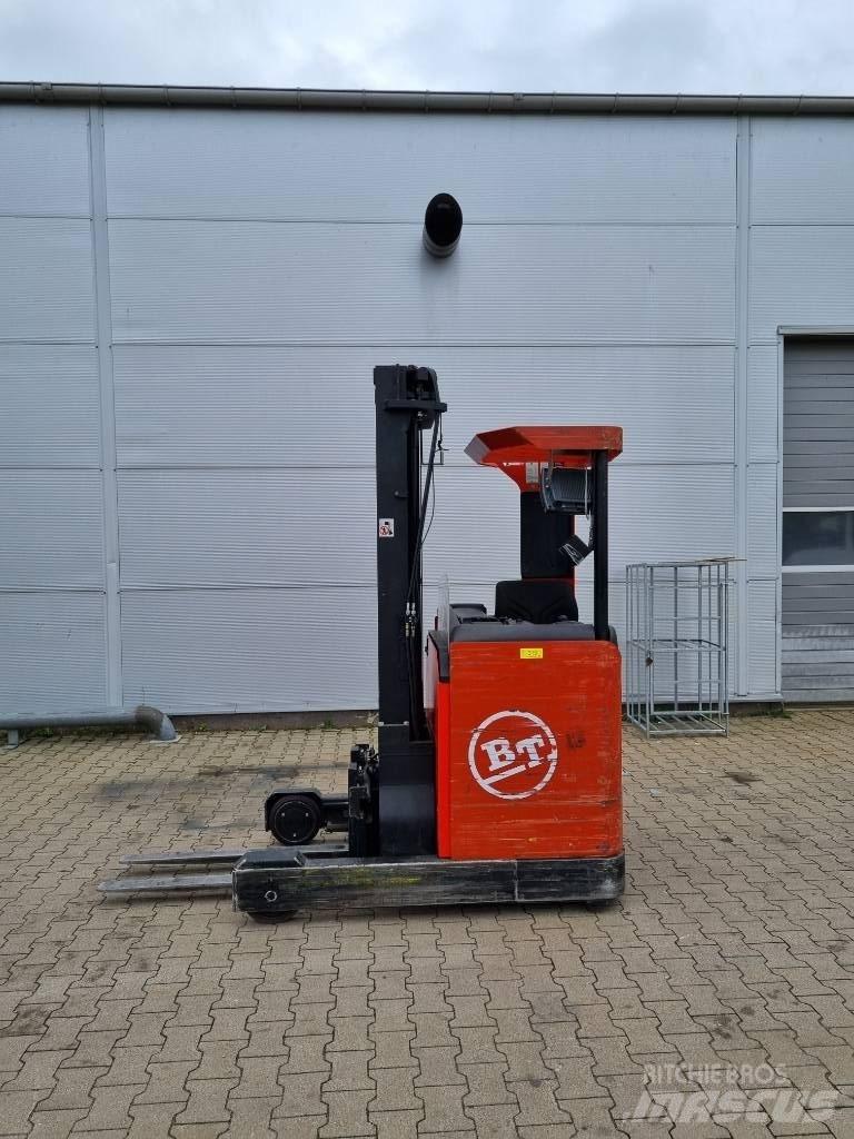 BT RR M 14 Reach truck - depo içi istif araçları