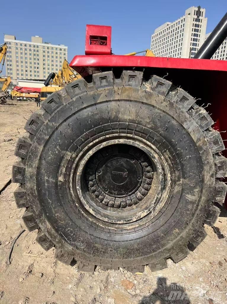 Kalmar DRT 450 Konteyner istifleyiciler - reach stacker