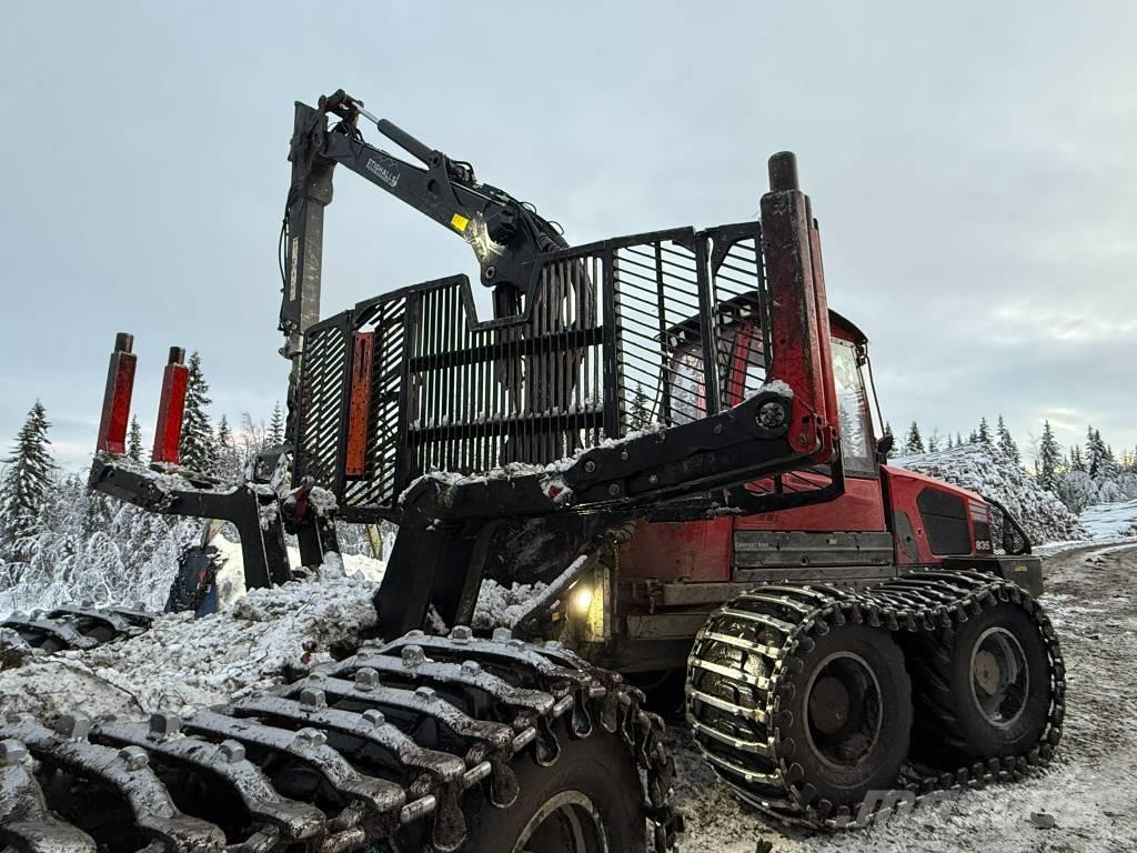 Komatsu 895 Tomruk yükleyici traktörler