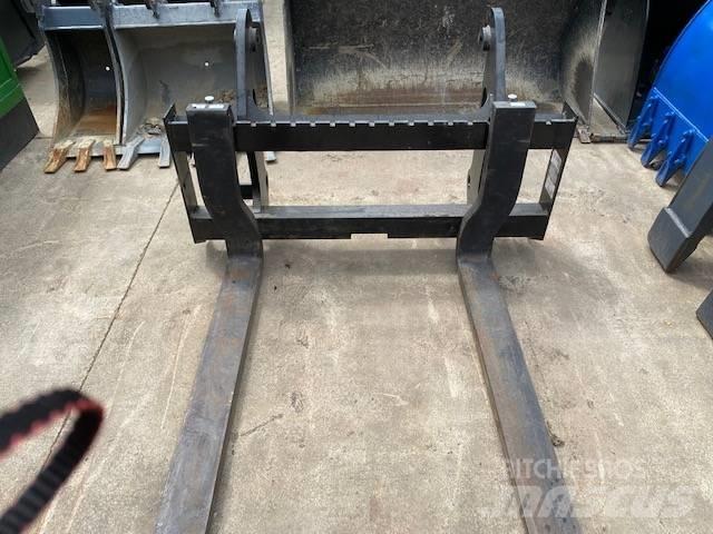 CAT 926-930-938 Çatallar
